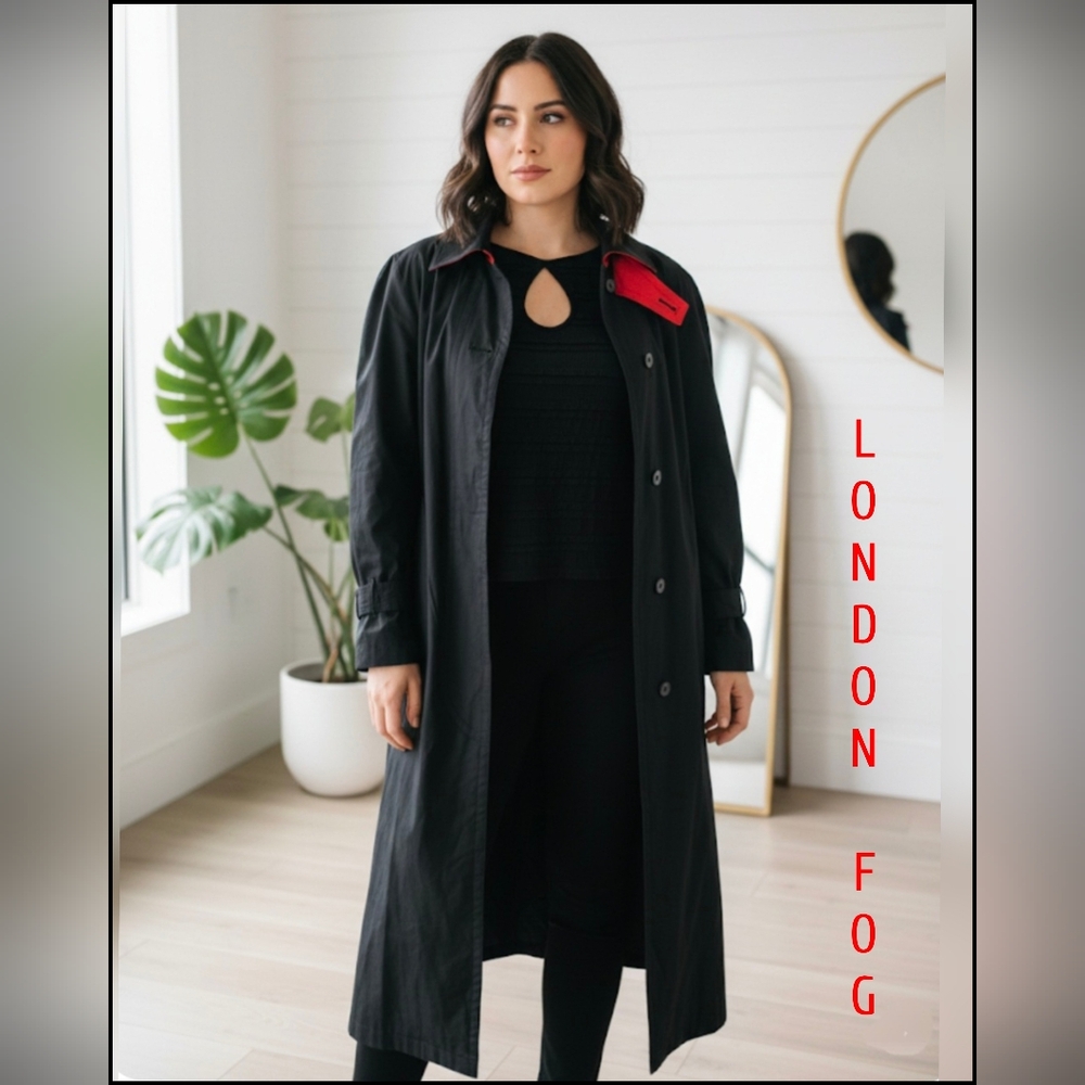 London Fog Vintange 1970's Women's Black Long Trench Coat Size 2 Petite